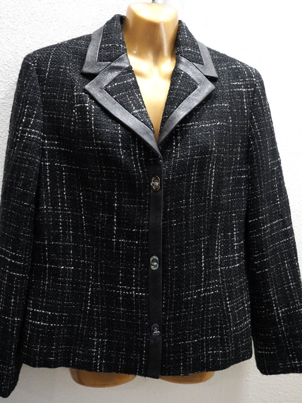 Valerie Stevens Black Plaid leather trim blazer jacket size 10